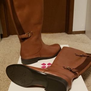 Naturalizer Jamison banana size 9 boot